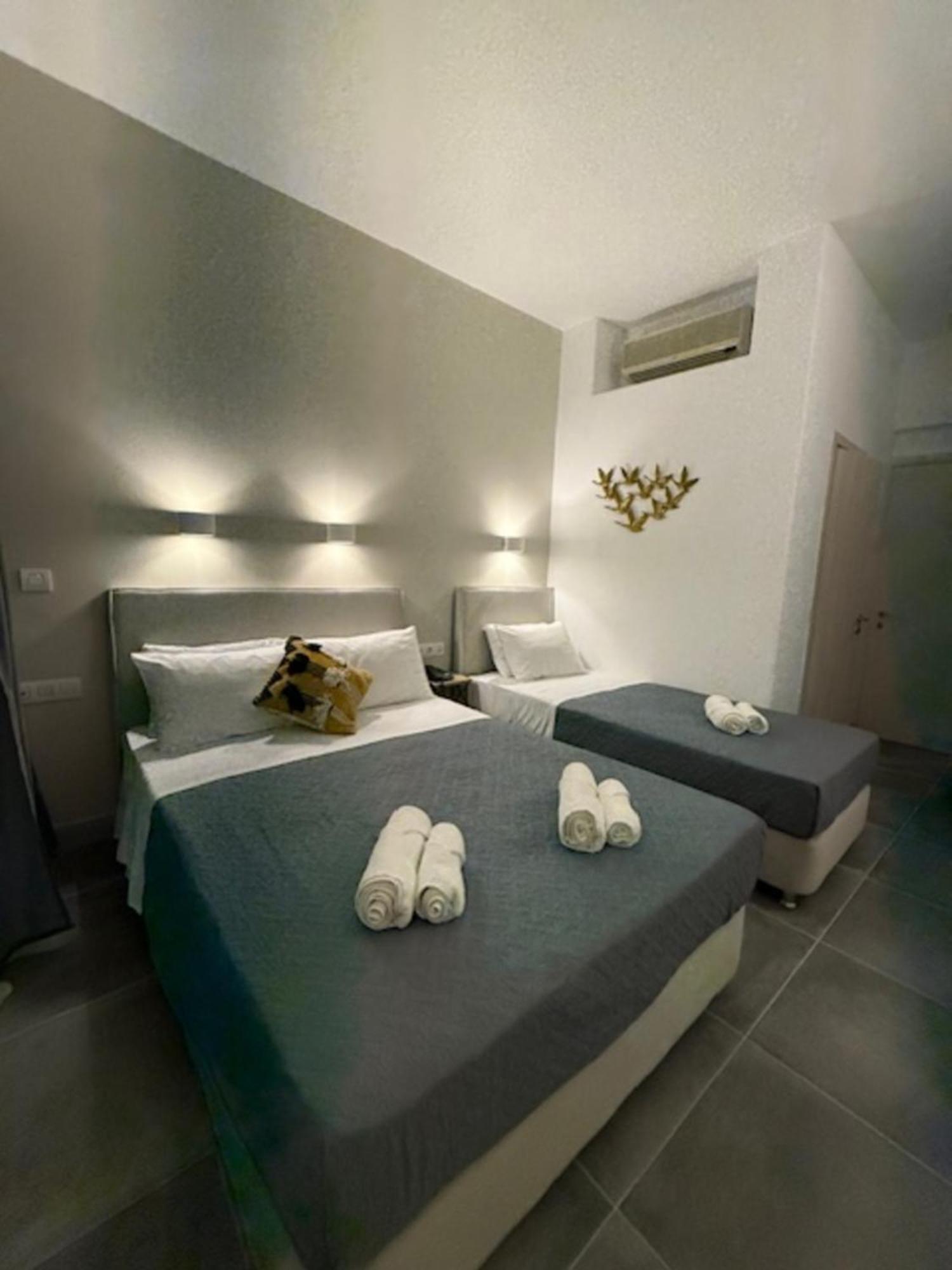 Dilion Hotel Parikia  Bagian luar foto